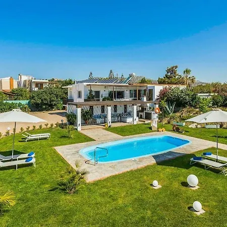فيلة Afantou Beach Villa *
